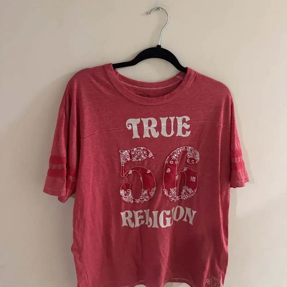 True Religion Red Vintage Style Bandana 56 Graphic T-Shirt Oversized